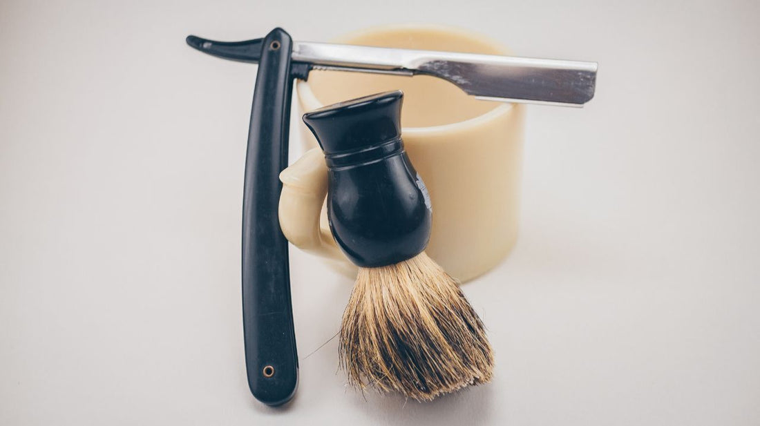 Straight Razor Shaving - Learn How to Shave With a Straight Razor
