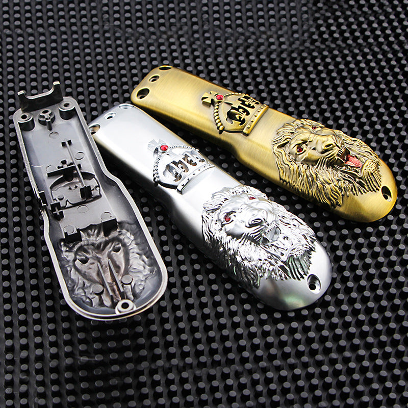 Retro zinc alloy lion and skull clipper cover