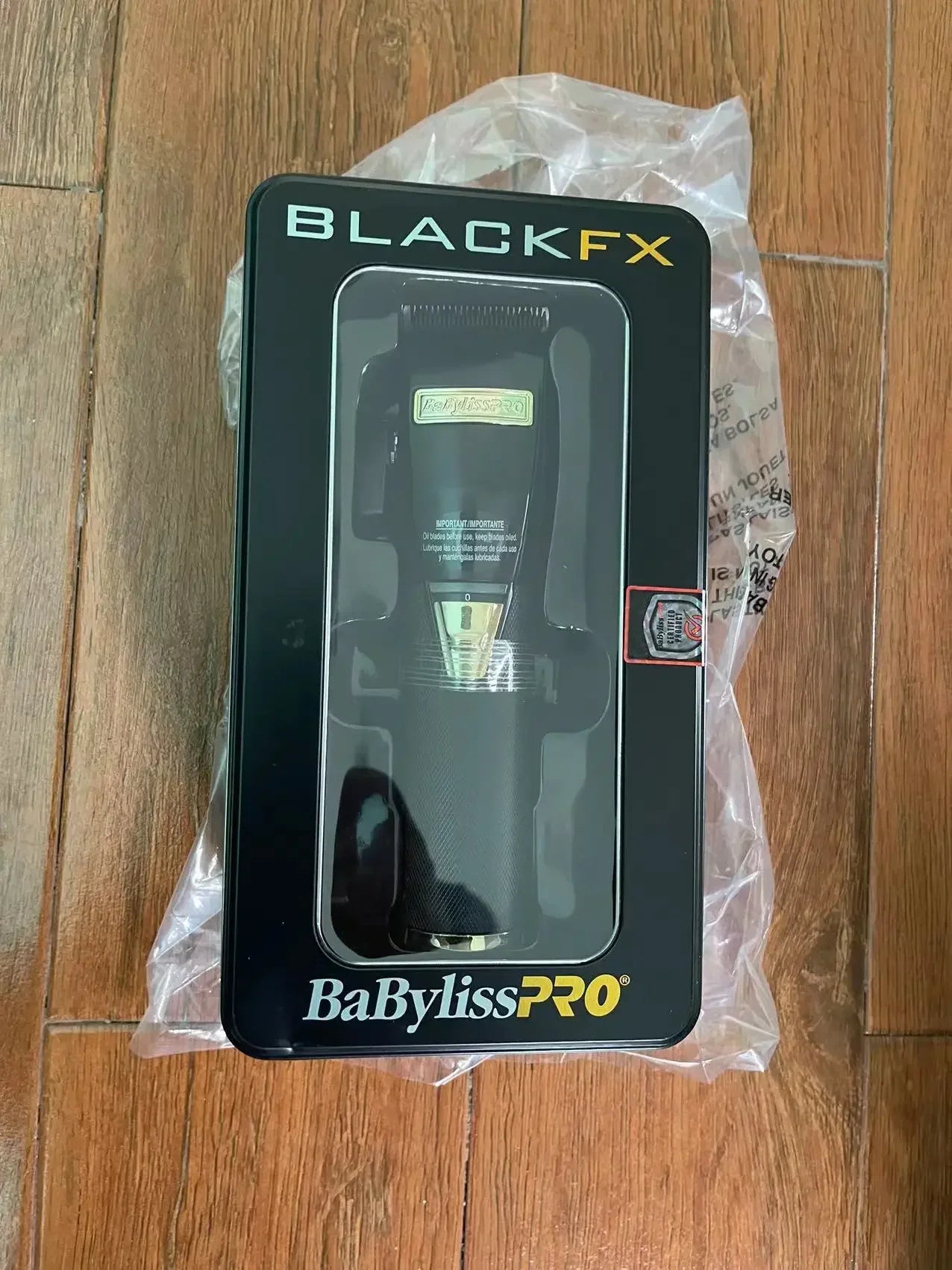 Professional Wahl 8148 Magic Clip Shaver For Barbers and Stylists