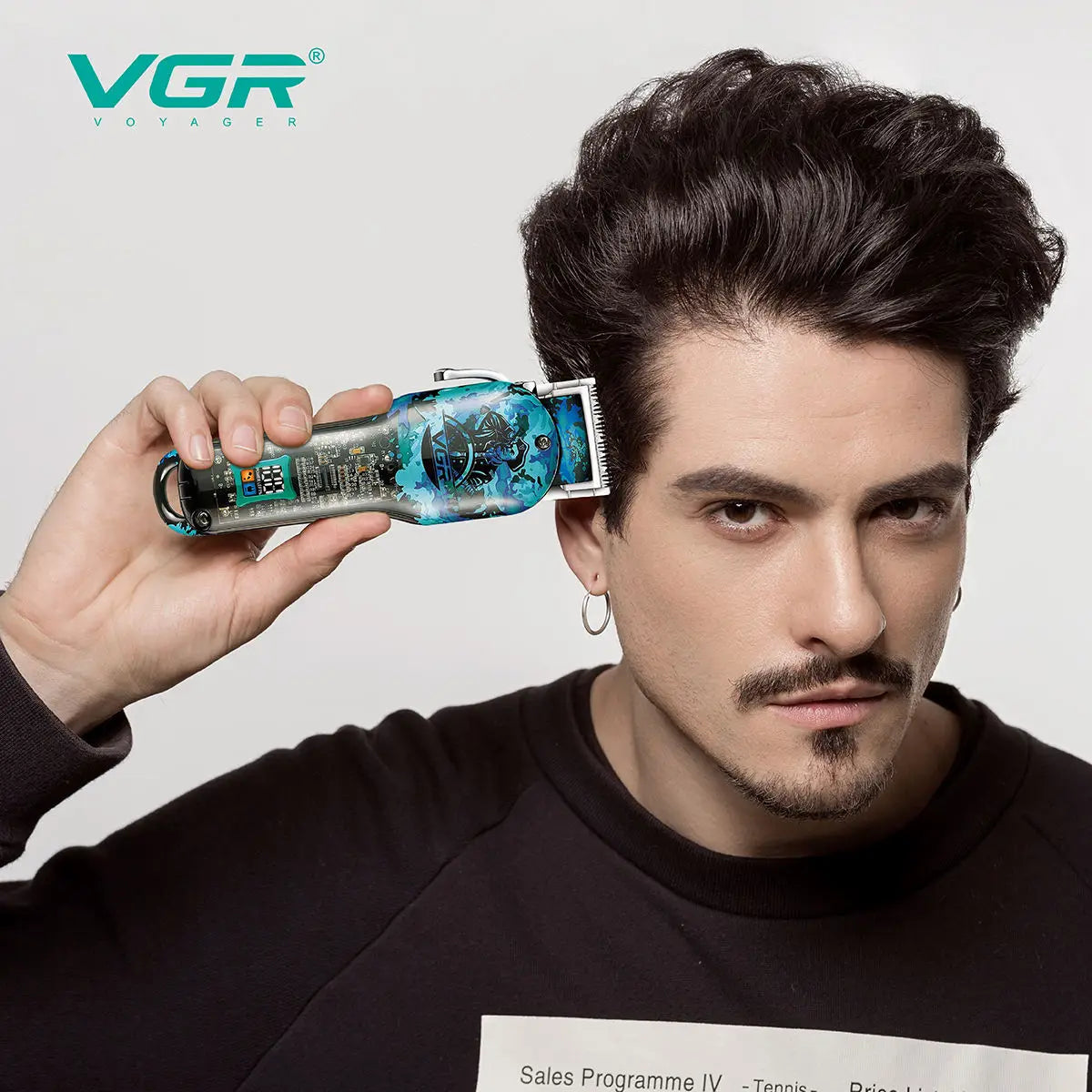 VGR Barber Hair Cut Machine Cordless Hair Trimmer V-685